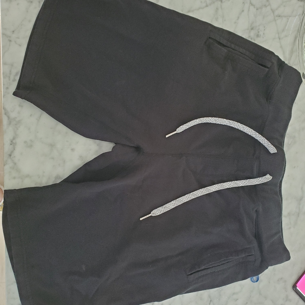 Manuka men's yoga shorts